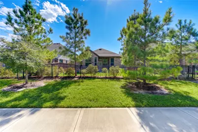 10147 Bayou Oaks Drive, Conroe, TX 77385 - Photo 34
