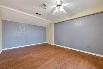 805 Lake View Drive, Montgomery, TX 77356 - Photo 22