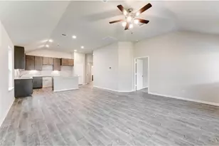 2218 Bright Sunrise Trl, Fresno, TX 77545 - Photo 8