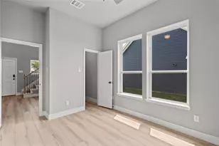 5226 Allen Cay Dr, Texas City, TX 77590 - Photo 8