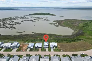 5226 Allen Cay Dr, Texas City, TX 77590 - Photo 2