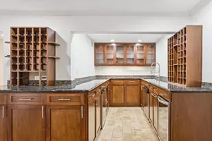 7575 Katy Fwy, Houston, TX 77024 - Photo 8