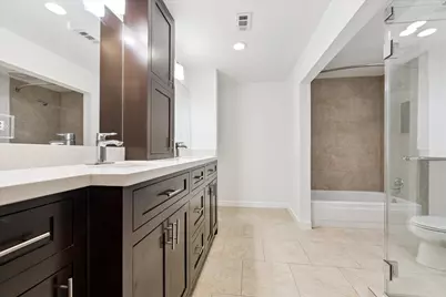 7575 Katy Freeway #4, Houston, TX 77024 - Photo 16
