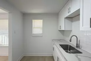 201 Lowery Dr, Port Lavaca, TX 77979 - Photo 4