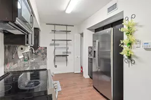 1998 Augusta Dr, Houston, TX 77057 - Photo 10