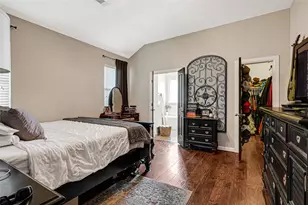 10626 Pine Meadows Blvd, Baytown, TX 77523 - Photo 8
