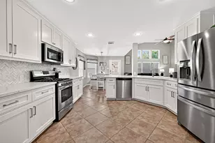 12810 Bedford Falls Dr, Cypress, TX 77429 - Photo 14