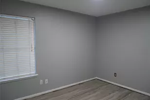 11931 Panay Village Cir, Houston, TX 77048 - Photo 18