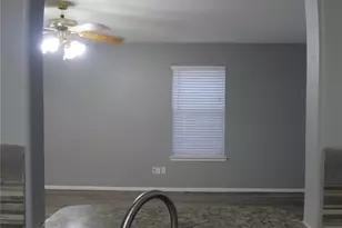 11931 Panay Village Cir, Houston, TX 77048 - Photo 14