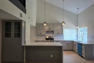 3434 Streamside Ln, Sugar Land, TX 77479 - Photo 12