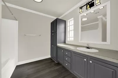 6819 Crestmont St #A, Houston, TX 77033 - Photo 16