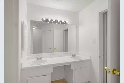 20614 Park Row Drive, Katy, TX 77449 - Photo 22