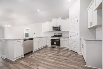 13714 Seneca Lake Drive, Texas City, TX 77568 - Photo 4