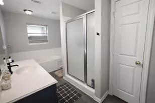 2731 Avenue D, Dickinson, TX 77539 - Photo 6