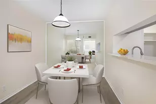 700 Thicket Ln, Houston, TX 77079 - Photo 2