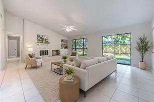 10514 Rancho Bernardo Ln, Sugar Land, TX 77498 - Photo 1