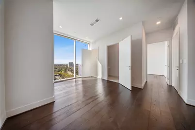 1711 Allen Parkway #1802, Houston, TX 77019 - Photo 8