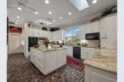 107 Torrey Pines Drive, Lufkin, TX 75901 - Photo 12