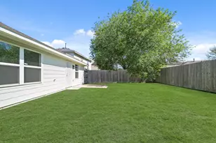 13119 Ridgewood Knoll Ln, Houston, TX 77047 - Photo 30