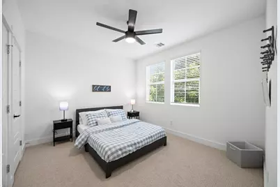 326 Neyland Street, Houston, TX 77022 - Photo 26