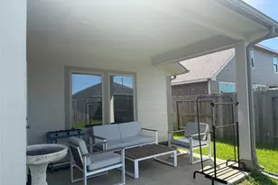 4627 Salado Fls Ct, Baytown, TX 77521 - Photo 4