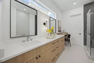 1004 E 35th St, Houston, TX 77022 - Photo 20
