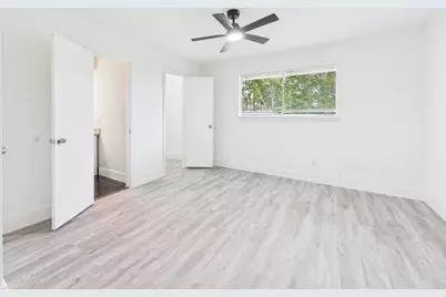 5814 Fontenelle Drive, Houston, TX 77035 - Photo 10