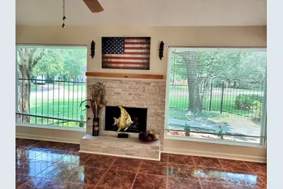 20313 Sunny Shores Drive #B, Humble, TX 77346 - Photo 10