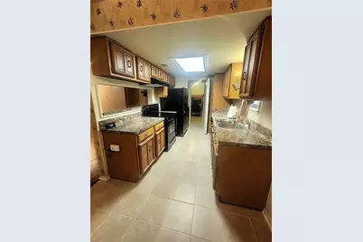 3306 Sycamore Springs Drive, Houston, TX 77339 - Photo 4