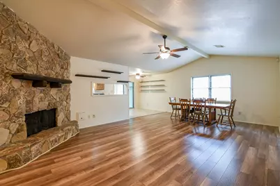 3306 Sycamore Springs Drive, Houston, TX 77339 - Photo 6