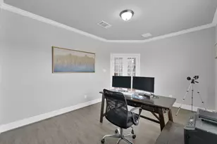 10053 Preserve Wy, Conroe, TX 77385 - Photo 10