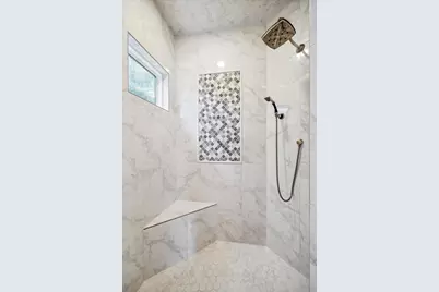 22 Greenway View Trail, Kingwood, TX 77339 - Photo 12