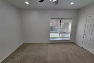 2025 Augusta Dr, Houston, TX 77057 - Photo 22