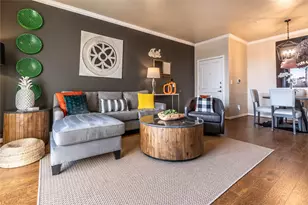 2111 Welch St, Houston, TX 77019 - Photo 6