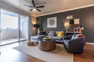 2111 Welch St, Houston, TX 77019 - Photo 8