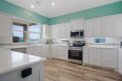 708 Colby Court, Port Bolivar, TX 77650 - Photo 8