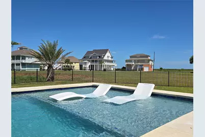 708 Colby Court, Port Bolivar, TX 77650 - Photo 4