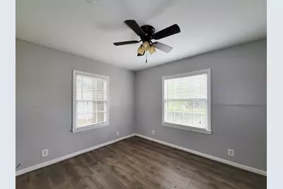 1110 Woods Drive, Liberty, TX 77575 - Photo 18
