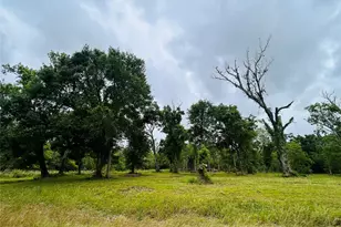 1214 Chuck Wagon Ct, Angleton, TX 77515 - Photo 1