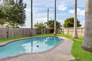 4013 Ivywood Dr, Pearland, TX 77584 - Photo 2