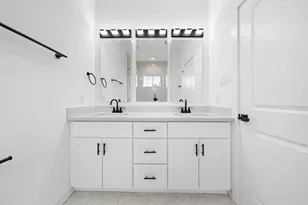 9315 Ashville Dr, Houston, TX 77051 - Photo 10