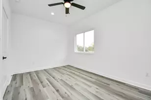 9315 Ashville Dr, Houston, TX 77051 - Photo 14