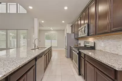 2948 Twin Cove Court, Conroe, TX 77301 - Photo 14