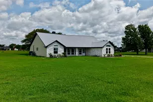 9035 Northpoint Dr, Beach City, TX 77523 - Photo 4