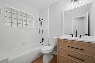 9035 Northpoint Dr, Beach City, TX 77523 - Photo 20