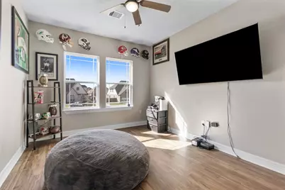 13510 Fallbrook Circle, Mont Belvieu, TX 77535 - Photo 22