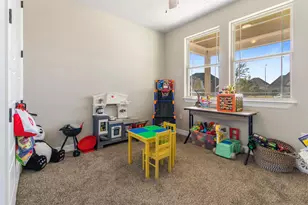 13510 Fallbrook Cir, Mont Belvieu, TX 77535 - Photo 20