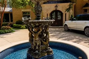 2802 Valley Way Dr, Houston, TX 77339 - Photo 2
