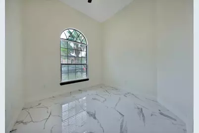 2283 Deer Cove Trail, Kingwood, TX 77339 - Photo 16