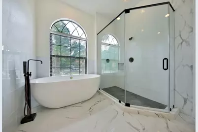 2283 Deer Cove Trail, Kingwood, TX 77339 - Photo 20